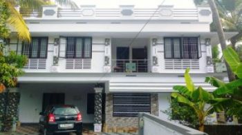 10 Cent House / Villa for Sale at Thrissur Budget - 14000000 Total