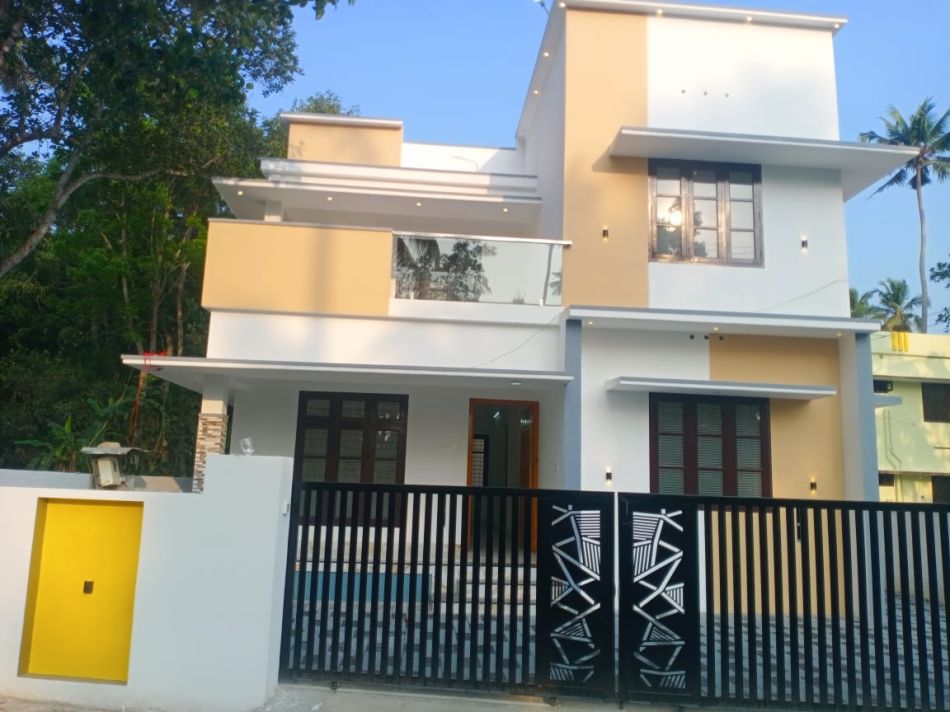 House / Villa For Sale