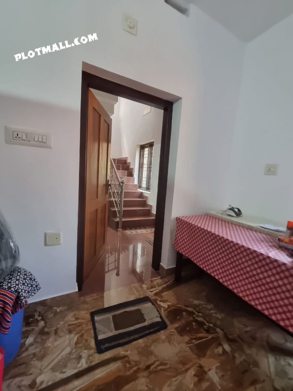 House / Villa For Sale