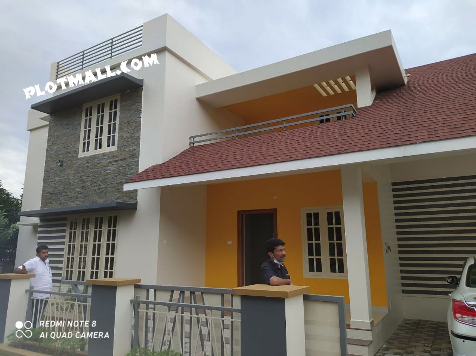 House / Villa For Sale