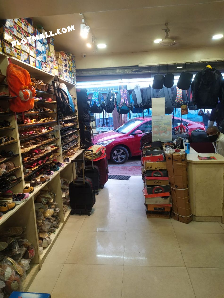 Shop / Showroom For Sale